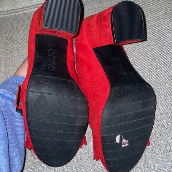 Kenneth Cole Reaction Buckle Heels - Picture 4 of 8